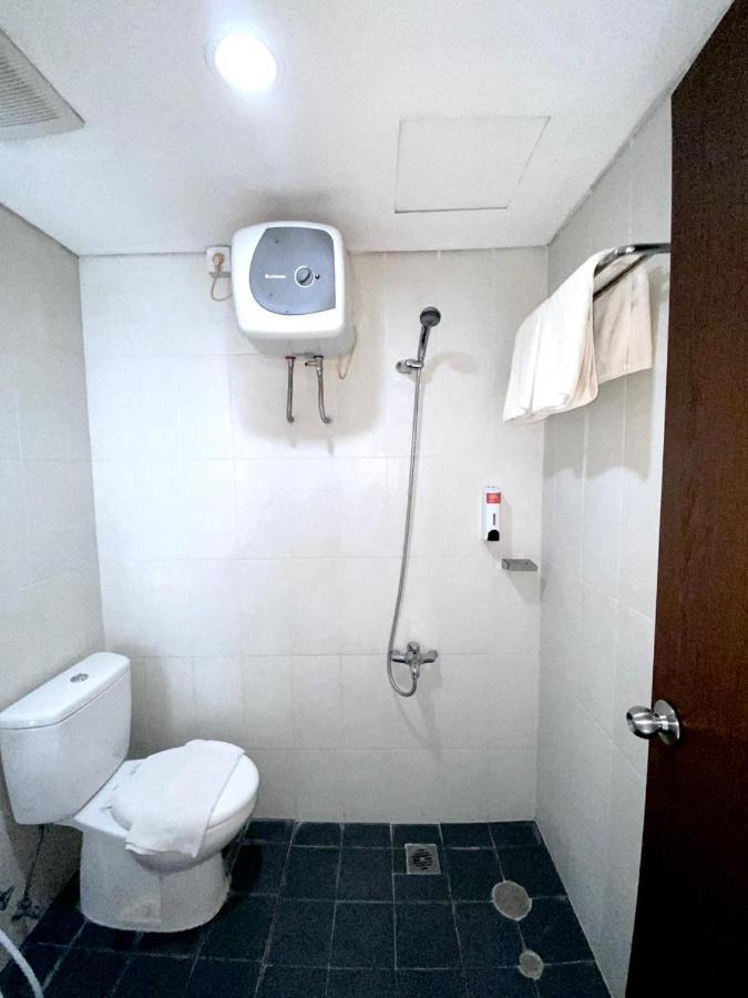 Skyland City Hotel Jatinangor Cilimus エクステリア 写真